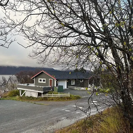 Kır Evi House By The Fjord - Sauna, Sea View & Northern Lights